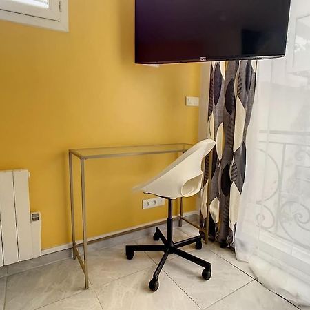 Superbe Studio Hyper Centre Tout Equipe Wifi Netflix 2Pers Амиен Екстериор снимка