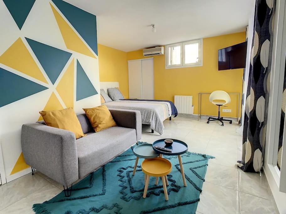 Superbe Studio Hyper Centre Tout Equipe Wifi Netflix 2Pers Амиен Екстериор снимка